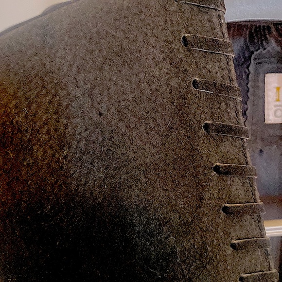 Genuine Nubuck Leather Snap Front Braided Strap with adjustable tie back vest - Picture 9 of 12